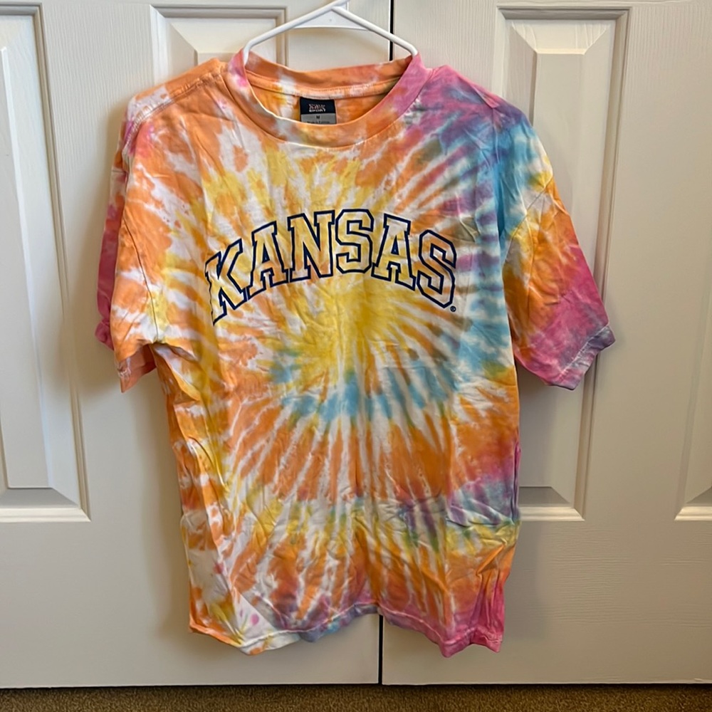 tie dye kansas tee shirt, MV Sport, never worn